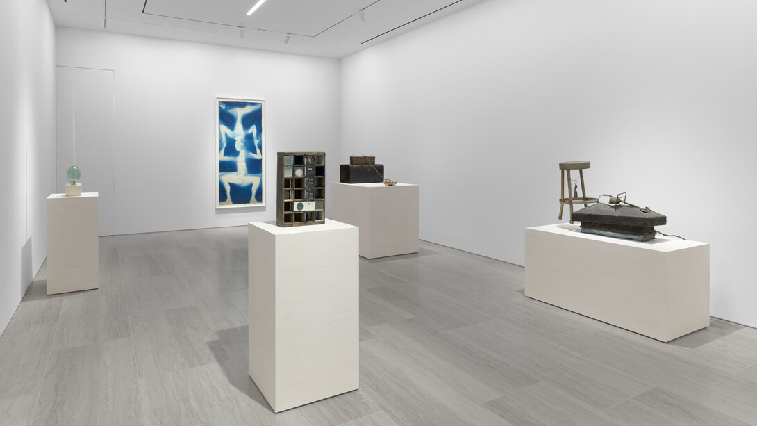 Robert Rauschenberg, Important early works from the Cy Twombly Foundation, exhibition view. Courtesy of Gagosian