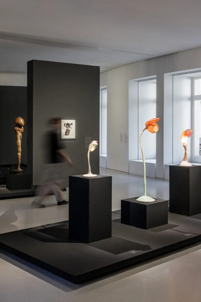 Artistes divers, Clair-obscur, vue d'exposition. Avec l'aimable autorisation de la Bourse de Commerce