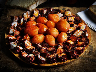 Pulpo A feira, plato tradicional de la gastronomía gallega