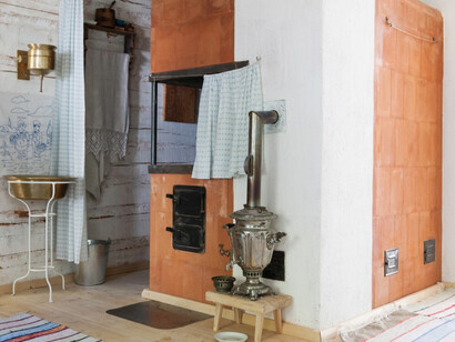 Russian house from Peipus. Courtesy of Estonian Open Air Museum