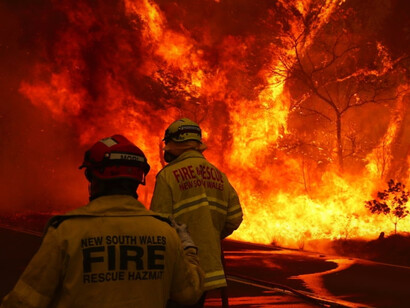 Throughout the summer, hundreds of fires burnt, mainly in the southeast of Australia. The major fires peaked during December–January