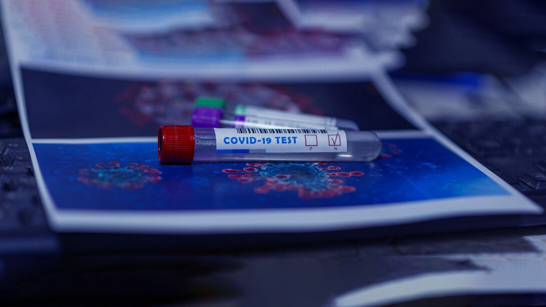 Da oltre 9 mesi SARS-CoV-2 ha corrisposto alle due definizioni base di pandemia