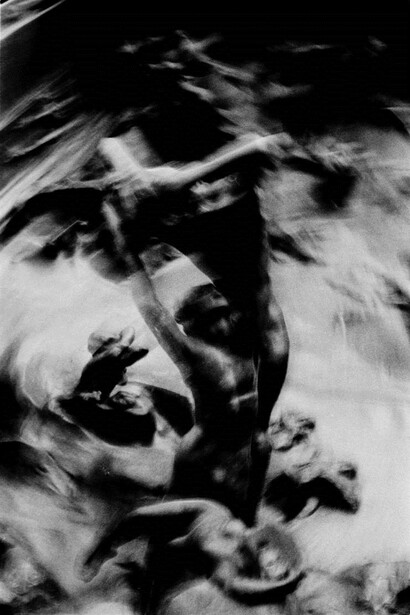 Yukihito Masuura, In the Darkness (from the Khaos series - Rodin 'The Gates of Hell'), 1997, Fresco Giclee print © Yukihito Masuura, courtesy of Musée Rodin, Paris