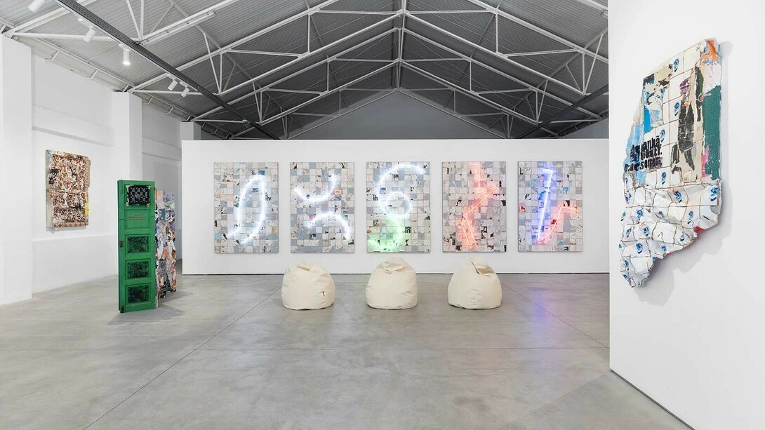 Manuela Pimentel, Eis-me, sou uma poeta, irei ao entardecer (Here I am, a poet, leaving at dusk), exhibition view. Courtesy of Underdogs