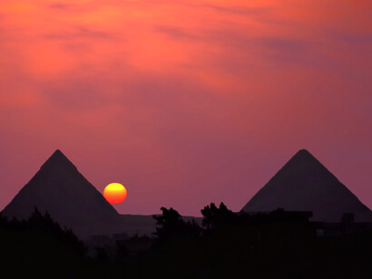 Egitto, El Giza. Le piramidi di Cheope e Kefren al tramonto. Ph Sergio Pessolano