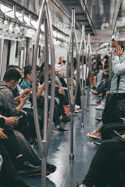 Heinz von Foersters Konzept der Wahlvergrößerung fordert, die Wahlmöglichkeiten des Menschen zu erweitern, anstatt sie einzuschränken