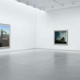 Thomas Ruff, Jpegs ny, exhibition view. Courtesy of David Zwirner Gallery