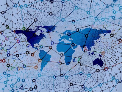 Las redes sociales se han demostrado terrenos abonado para las mentiras