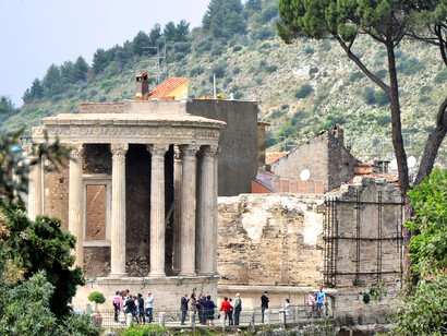 Parco Villa Gregoriana, Tivoli 