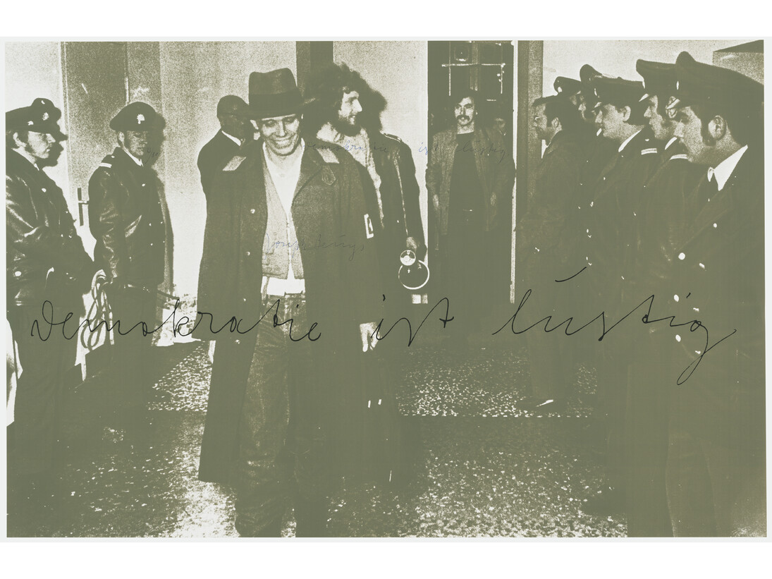 Joseph Beuys, Democracy is Merry (Demokratie ist lustig).1973/2014, Reproduction of screenprint © 2014 Artists Rights Society (ARS), New York / VG Bild-Kunst, Bonn