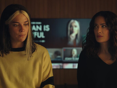 As atrizes Annie Murphy e Salma Hayek juntas no primeiro episódio da sexta temporada de Black Mirror
