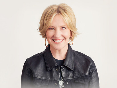 Brené Brown es una académica y escritora estadounidense, actualmente profesora e investigadora en la Universidad de Houston
