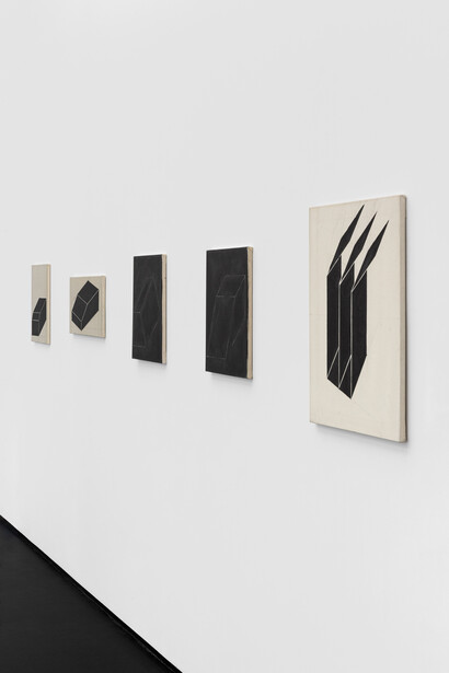 Werner von Mutzenbecher, exhibition view. Courtesy of Gunia Nowik Gallery