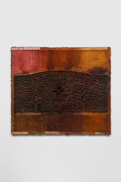 Aryana Minai, Field Echo II, 2023. Dyed handmade paper mounted on panel, 41 x 47 in (104.1 x 119.4 cm). Courtesy of Shulamit Nazarian LA