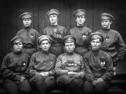 Mujeres pilotos del Regimiento 46 del Ejército Soviético durante la Gran Guerra Patria