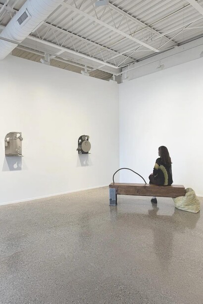 Various artists, UnRelated, exhibition view. Courtesy of David Klein Gallery