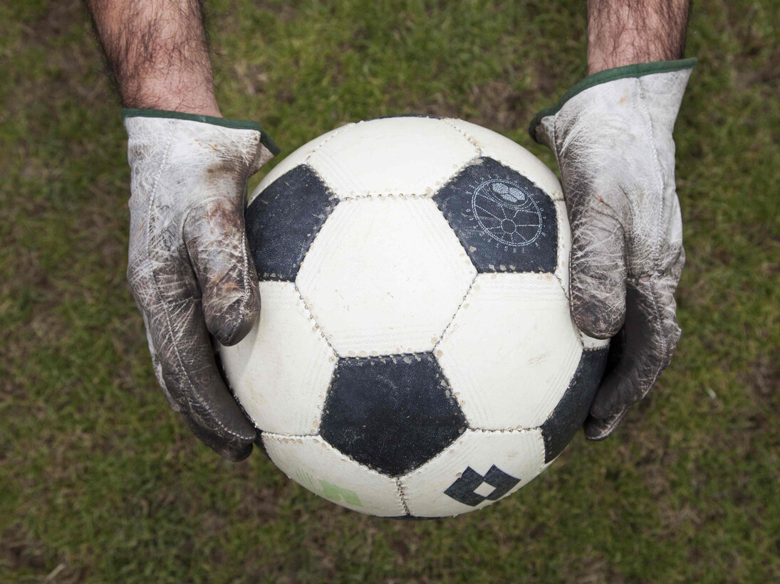 Danilo Correale,
Il gioco,
2013-2014,
video Full HD su Blu Ray, audio stereo, 70’,
Opera realizzata per la XIV edizione del
Premio Ermanno Casoli,
Courtesy l’artista & Fondazione
Ermanno Casoli,
Donazione dell’artista,
Collezione, Madre · museo d’arte
contemporanea donnaregina, Napoli