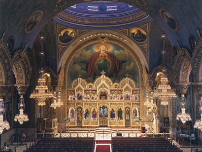 Saint Sophia Greek Orthodox Cathedral, Los Angeles, California, 1999 Credit: © David T. Hanson, from The Cloud of Unknowing (Taverner Press, 2019)
