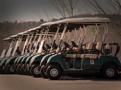 Campo de golf: ¿podemos desperdiciar el agua que podrían requerir 10 mil millones de seres humanos, para campos de golf y piscinas privadas? ¿Para el ganado y la Coca Cola?