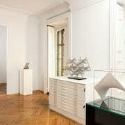 Galería José de la Mano