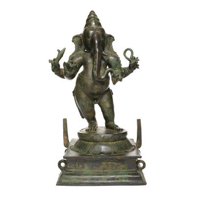 Ganesha
Chola period, 11th century

Made in India, Tamil Nadu

Copper alloy

Asia Society, New York: Mr. and Mrs. John D. Rockefeller 3rd Collection, 1979.26, Courtesy American Federation of Arts