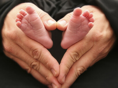 Parents, Hands and feet