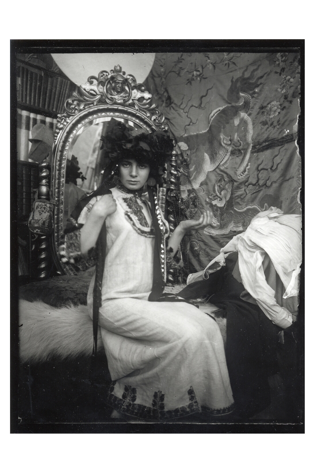 Alphonse Mucha, Model in a Bohemian folk costume in Mucha's studio, Rue du Val de Grâce, Paris, 1900, Modern print from original
glass plate negative © Mucha Trust 2015