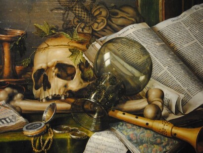 Natura morta con libri, un manoscritto e un teschio (1663) di Edwaert Collier