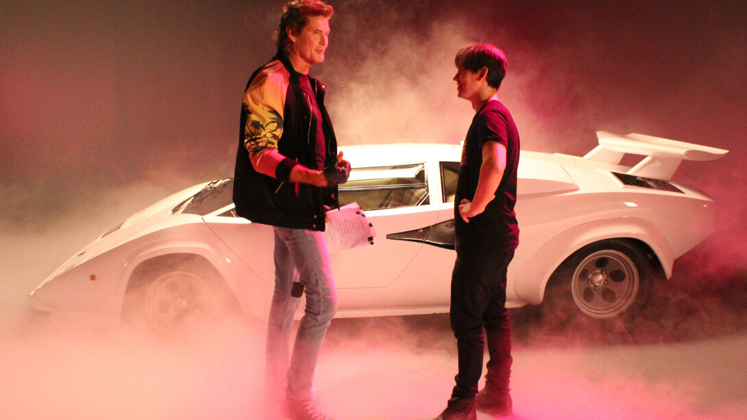 David Hasselhoff y David Sandberg en Kung Fury (2015)