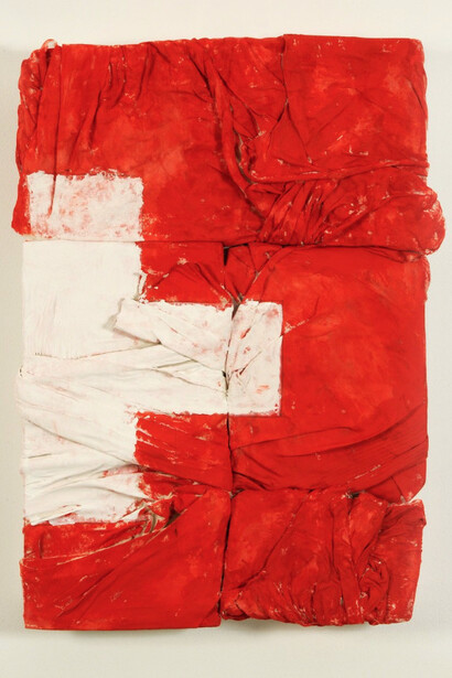 Incomplete Flags. Courtesy of Galleria d’arte Contini