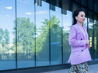 Salgo poco de la habitación. Quiero salir poco