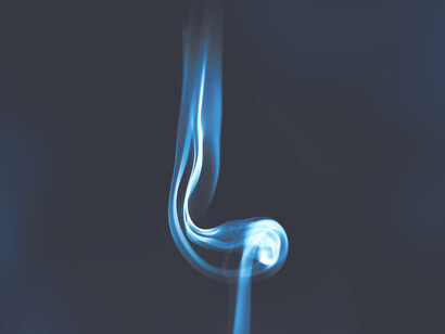 Il Fuoco e l’Aria vengono chiamati elementi superiori e agiscono sugli elementi inferiori Acqua e Terra per innalzarli