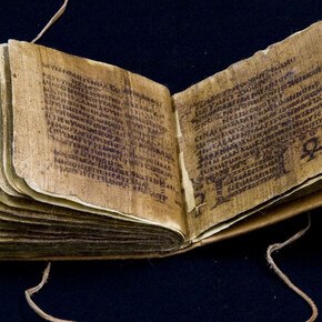Testimonies of Faith. Courtesy of Pergamonmuseum