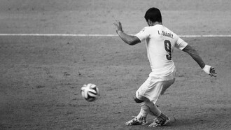 Uruguay logró captar la atención mundial a través de dos sucesos futbolísticos en la semana del 27 de agosto al 2 de septiembre de 2024. En la fotografía, Luis Suarez durante el partido entre Italia y Uruguay, Copa Mundial de la FIFA 2014, Arena das Dunas, Natal, Brasil