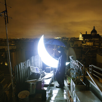 Leonid Tishkov, Journey of the Private Moon in Paris, 2009
