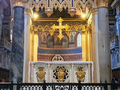Altare papale e Ciborio, particolare, foto Stefano Porfiri