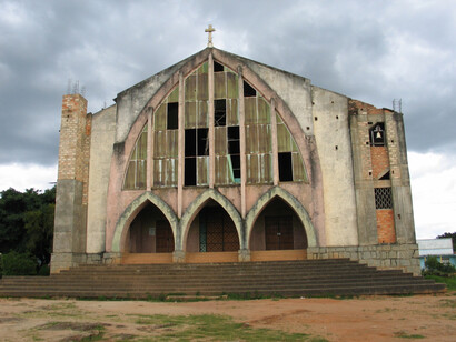 Iglesia en Huambo, Angola