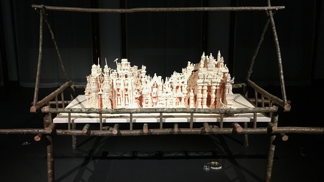 Pierre Ardouvin, Retour d’Abyssinie, 2017 Bois, Impression 3D, 150 x 200 x 100 cm, (59 1/16 x 78 3/4 x 39 3/8 in). 
