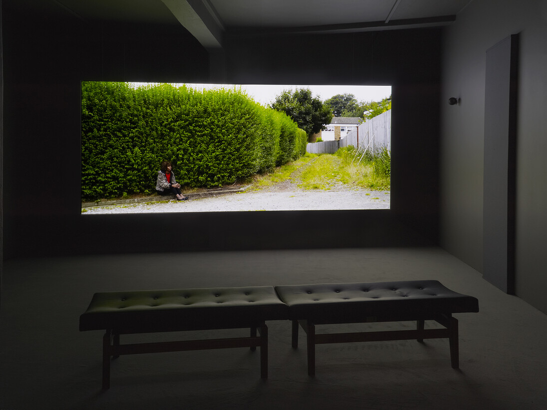 Gillian Wearing, We Are Here, colour video with sound, 21 minutes, 2014, exhibition view: Maureen Paley, London, 2014, © Gillian Wearing, Courtesy Maureen Paley, London 