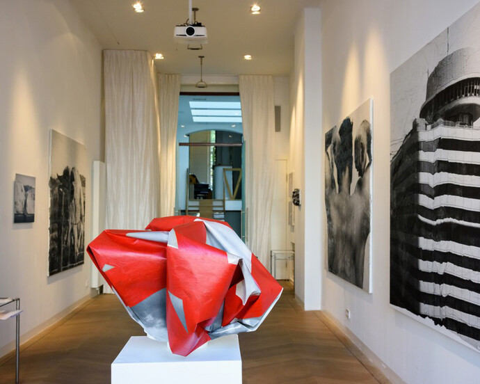 Sylvie Bonnot & Zhu Hong. Courtesy of The Merchant House