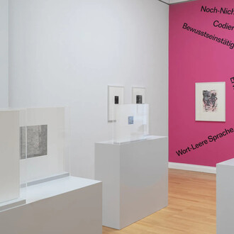 Carlfriedrich Claus, exhibition view. Courtesy of Kunstsammlungen Chemnitz