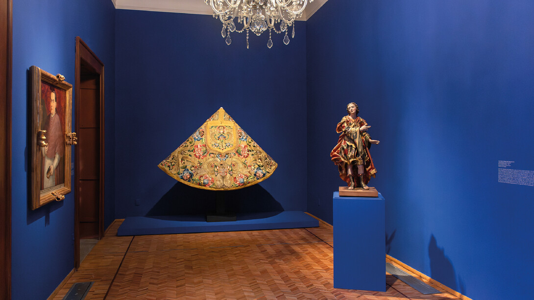 A través del ojo de la aguja, vista de exhibición. Cortesía del Museo Amparo