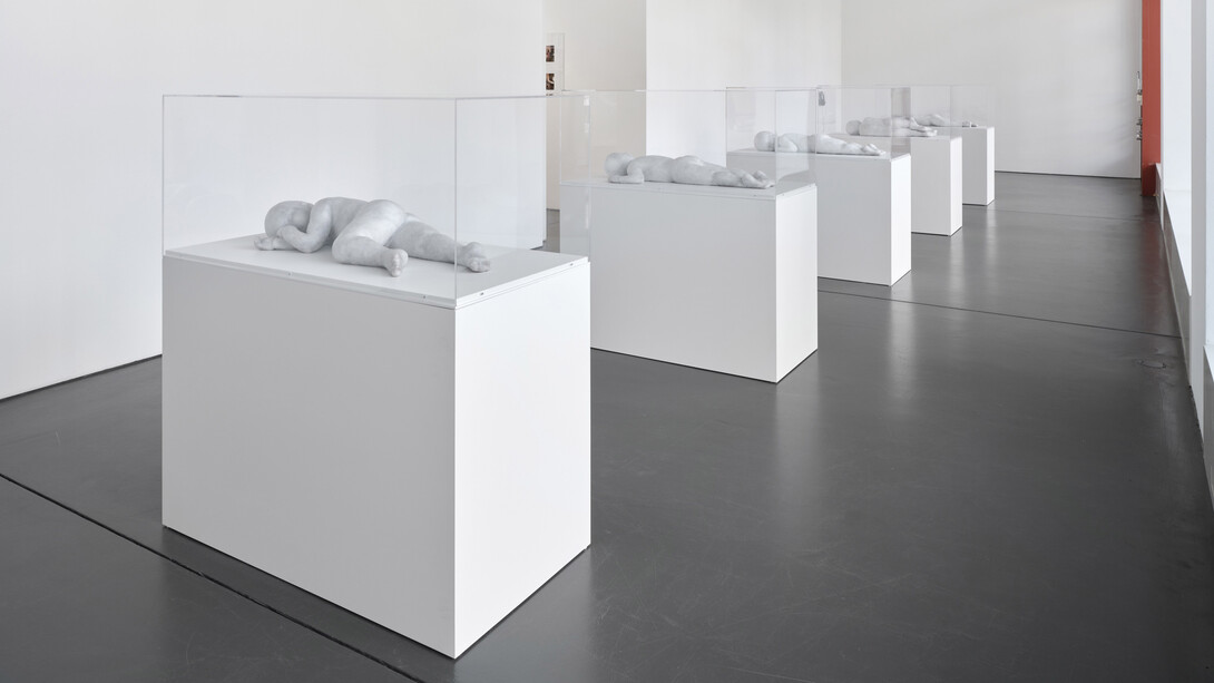 Andrea Fraser, exhibition view. Courtesy of Galerie Nagel Draxler