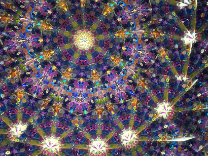 Imagen producida por un caleidoscopio
