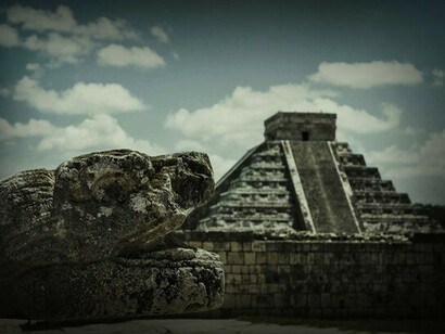 Chichén-Itzá, Yucatan: Mexico has maintained a democratic regime and pursued an integrative foreign policy 