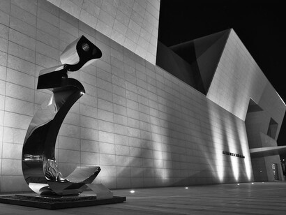 Parviz Tanavoli. Courtesy of Aga Khan Museum