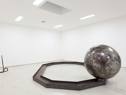 Iron Oar, Exhibition view. Courtesy of Emerson Dorsch