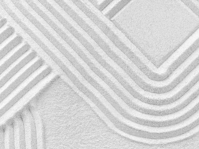 Attraverso la meditazione e la semplicità, lo zen guida verso l’essenziale, liberando la mente dal superfluo