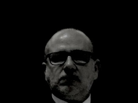 Francisco Alcaraz es el primer senador (por designación autonómica) Vox y se ha estrenado en su cargo con polémica, al vetar una declaración unánime contra la homofobia en el deporte