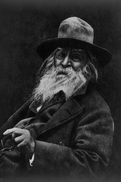 Para Whitman, la poesía era un medio para celebrar la vida en su totalidad, y su legado sigue inspirando a quienes buscan autenticidad, libertad y comunión con lo vivo
